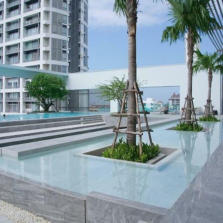 Ar Aeras Pattaya Lägenhet Exteriör bild