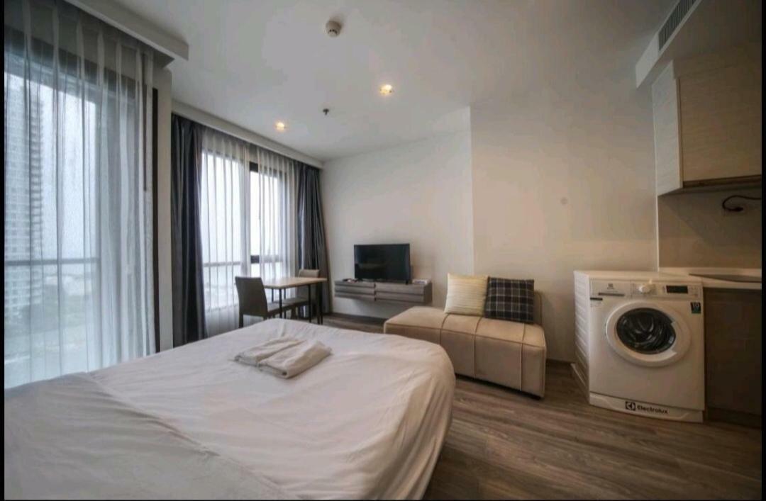 Ar Aeras Pattaya Lägenhet Exteriör bild